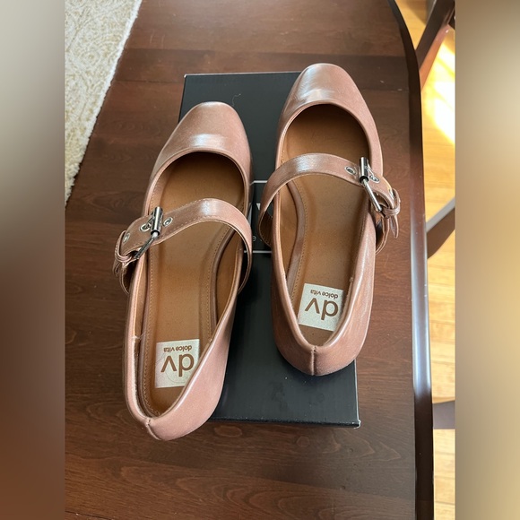 Dolce Vita Mellie Nude Patent Leather Flats 7.5 - Picture 3 of 6